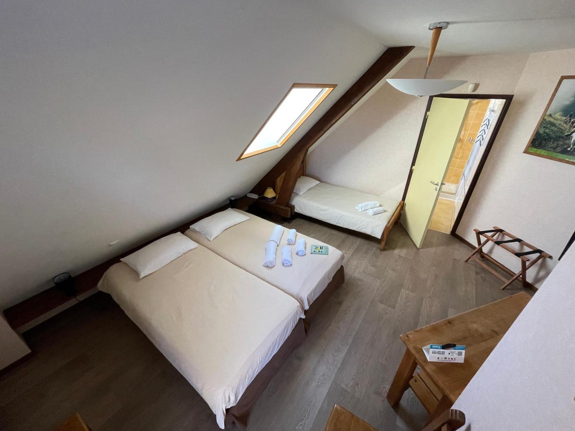 Logis Hotel Restaurant Auberge Du Bougnat Saint-Victor-la-Riviere المظهر الخارجي الصورة