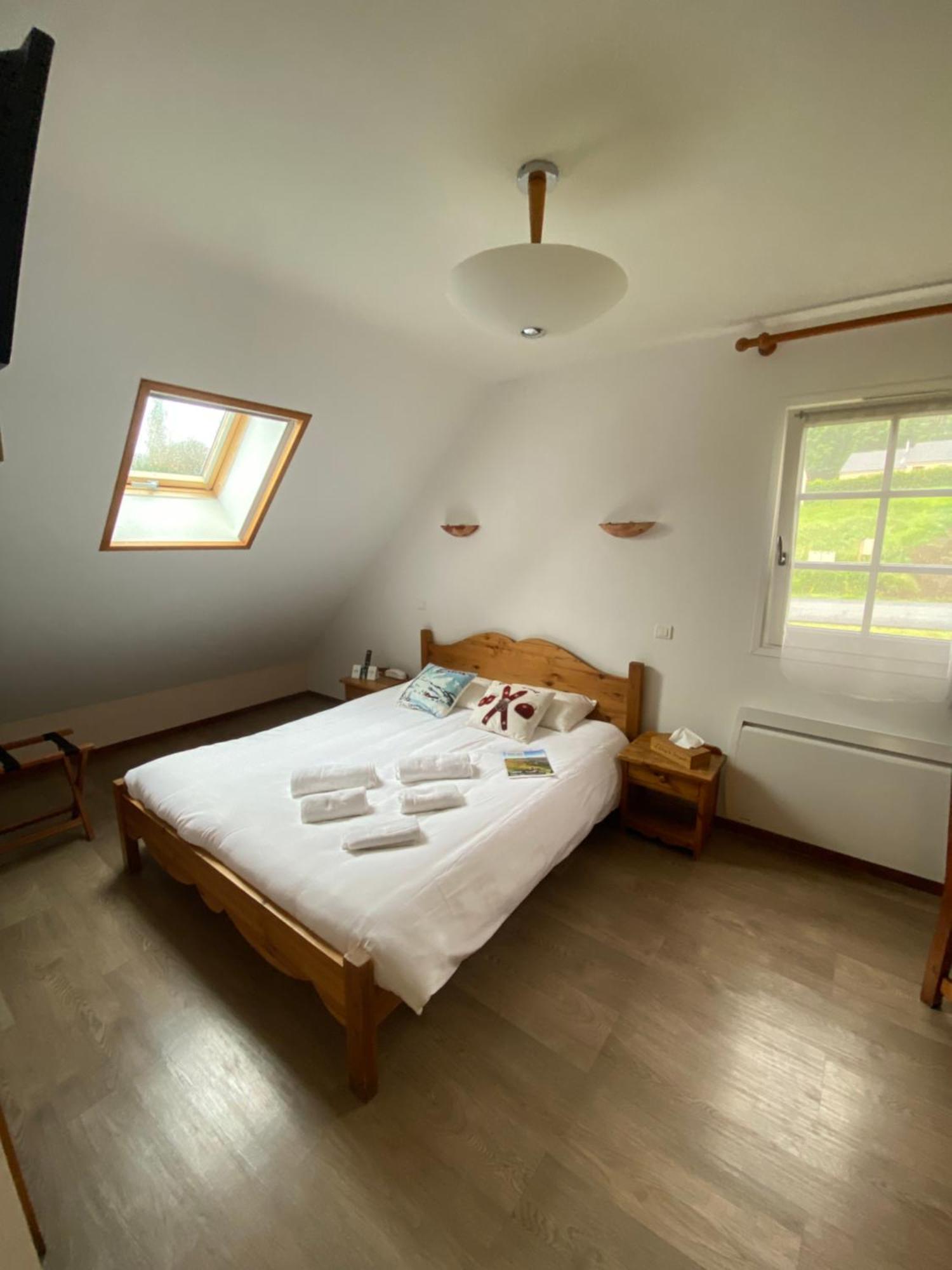 Logis Hotel Restaurant Auberge Du Bougnat Saint-Victor-la-Riviere المظهر الخارجي الصورة